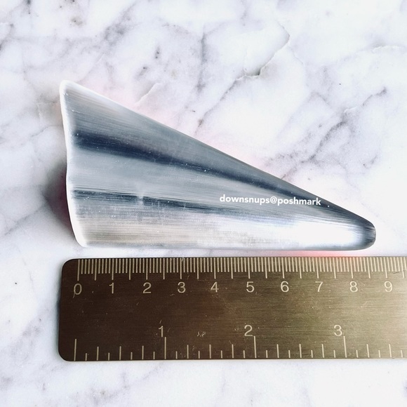 Alexis Bittar Wavy Fan Lucite Pin Brooch - Picture 8 of 8